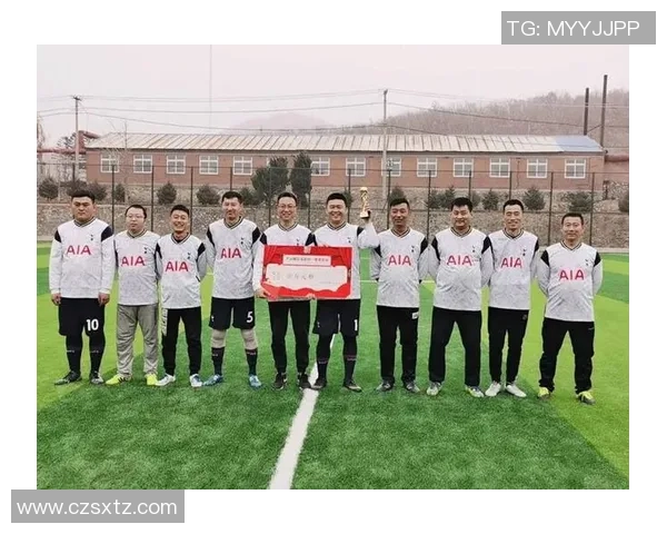 东升足球队奋勇拼搏展现团队精神力争在新赛季中取得辉煌佳绩 东升足球队奋勇拼搏展现团队精神力争在新赛季中取得辉煌佳绩