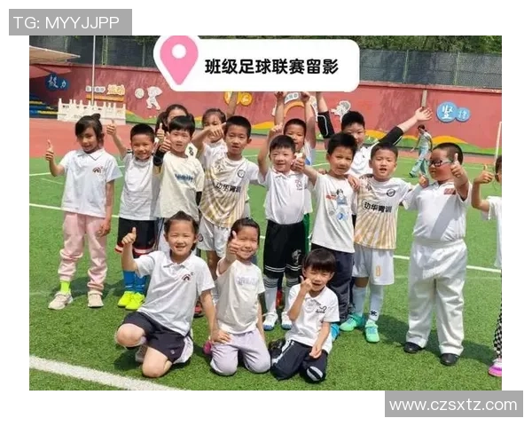 我的足球梦想与成长之路的小小足球员故事
